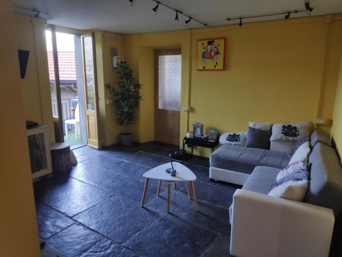 Apartment Casa Dono Il Lago 포그나나 라리오 외부 사진